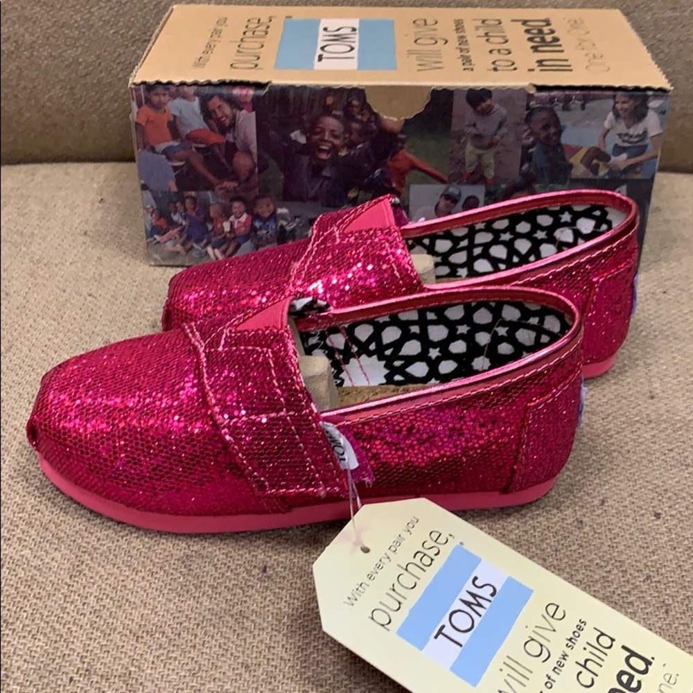 Toms glitter hot pink shoes girls size 9